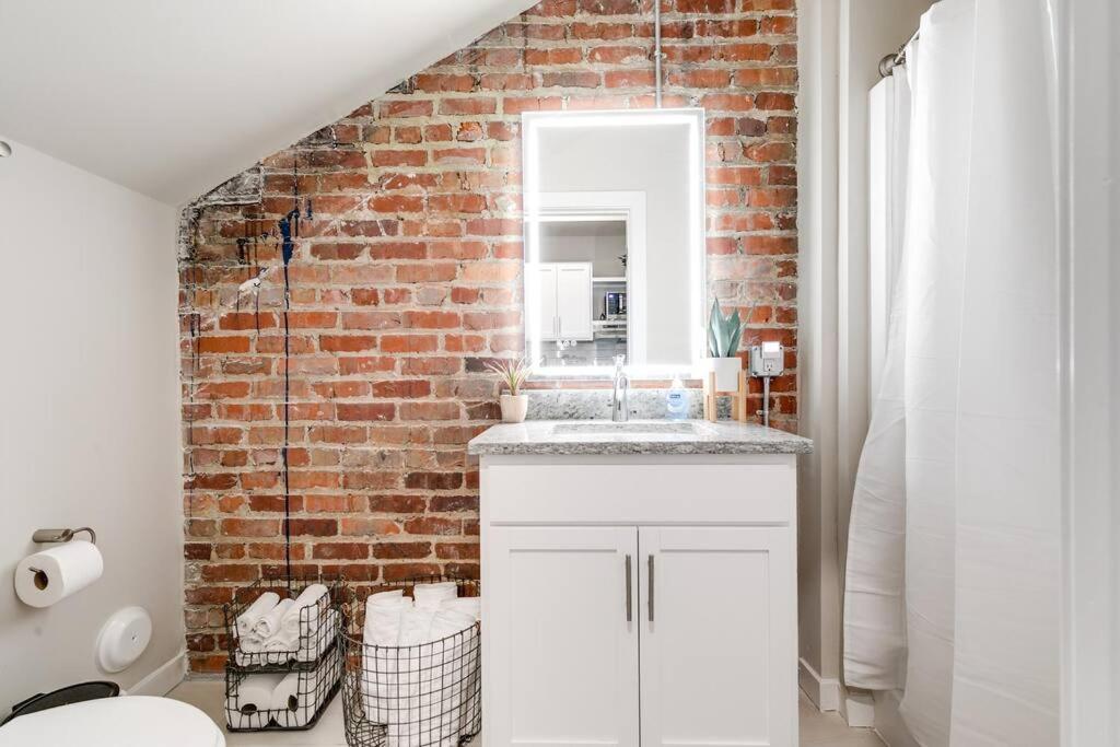 Cozy Chic Retreat In The Heart Of Rva Apartment *
